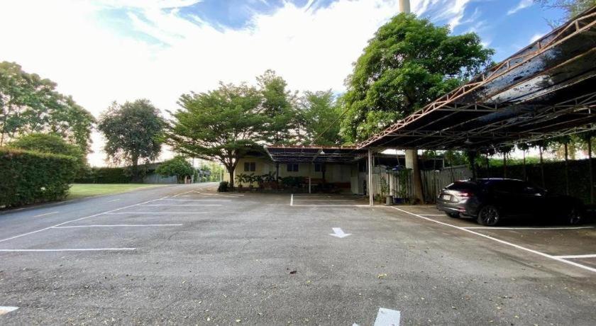 Ruen Maihom Riverside Cottage Kanchanaburi Bagian luar foto